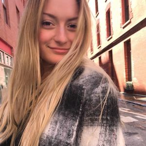 Meet your Posher, Anaïs